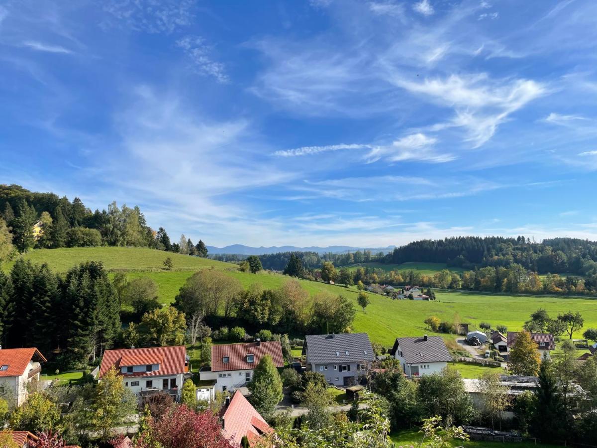 Ferienwohnung Bergblick Wangen Im Allgaeu Mit Garten, 2022 Komplett Renoviert Exterior foto