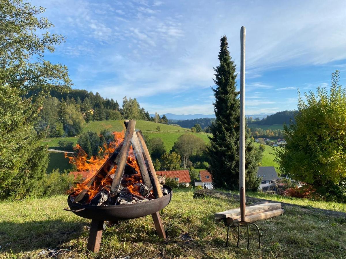 Ferienwohnung Bergblick Wangen Im Allgaeu Mit Garten, 2022 Komplett Renoviert Exterior foto