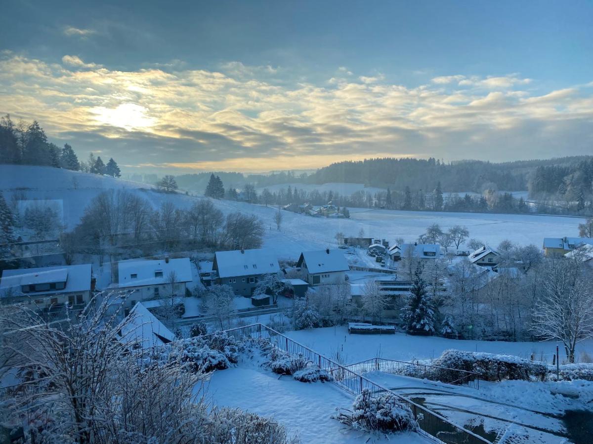 Ferienwohnung Bergblick Wangen Im Allgaeu Mit Garten, 2022 Komplett Renoviert Exterior foto